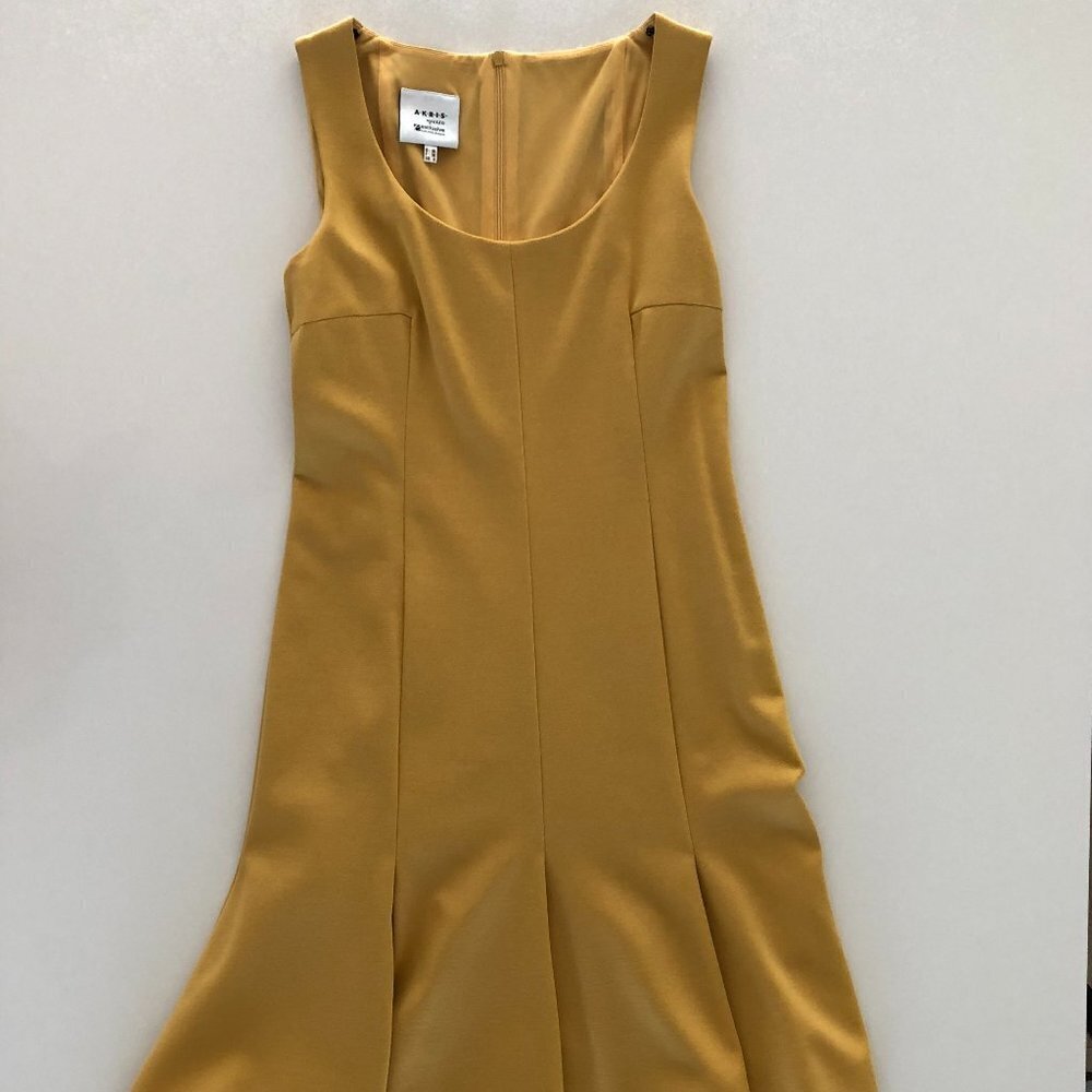 Akris Punto Fit & Flare Flutter Pleat Hem Sleeveless Scoop Neck Dress Gold Sz 6